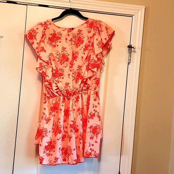 Bucketlist Romper - Picture 3 of 3